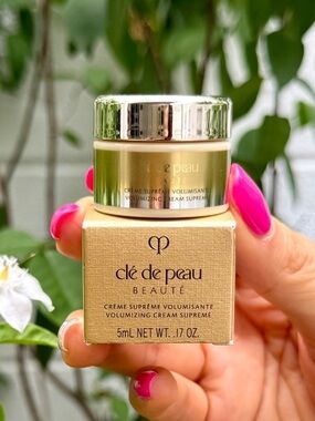 Cle de peau - Volumizing Cream Supreme